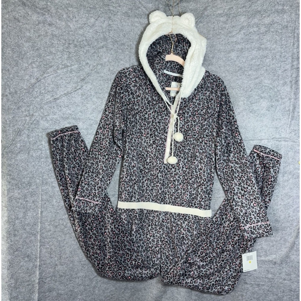 Kensie Hooded One Piece Pajama Lounge Set Sz M Gray Leopard‎ Ears Tassel NWT